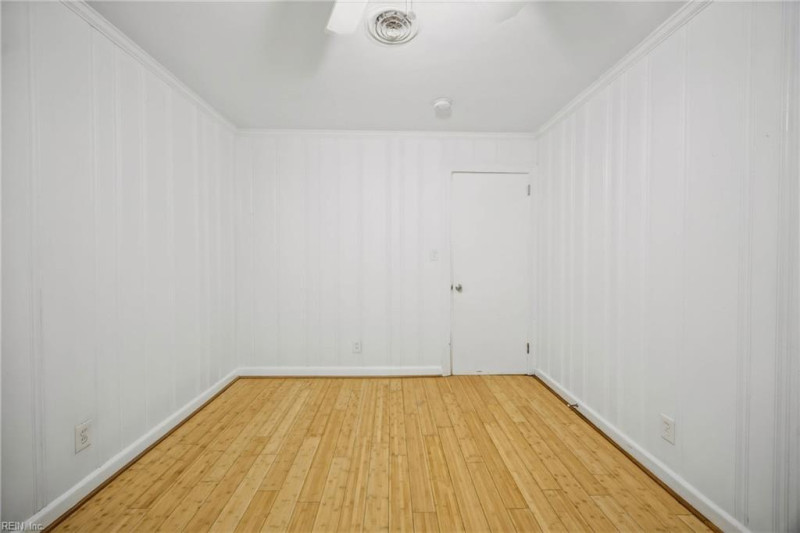 Photo 17 of 39 residential for sale in Norfolk virginia Photo 17 of 39 residential for sale in Norfolk virginia