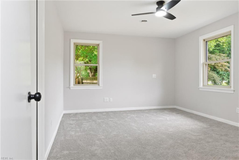Photo 23 of 27 residential for sale in Virginia Beach virginia