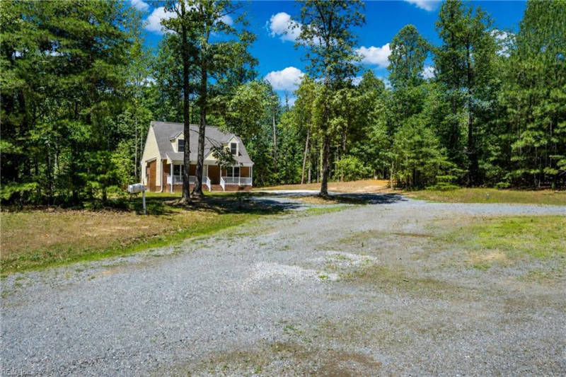 Photo 2 of 29 residential for sale in Middlesex County virginia Photo 2 of 29 residential for sale in Middlesex County virginia