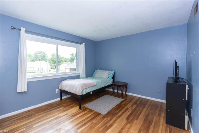 Photo 14 of 18 residential for sale in Portsmouth virginia Photo 14 of 18 residential for sale in Portsmouth virginia