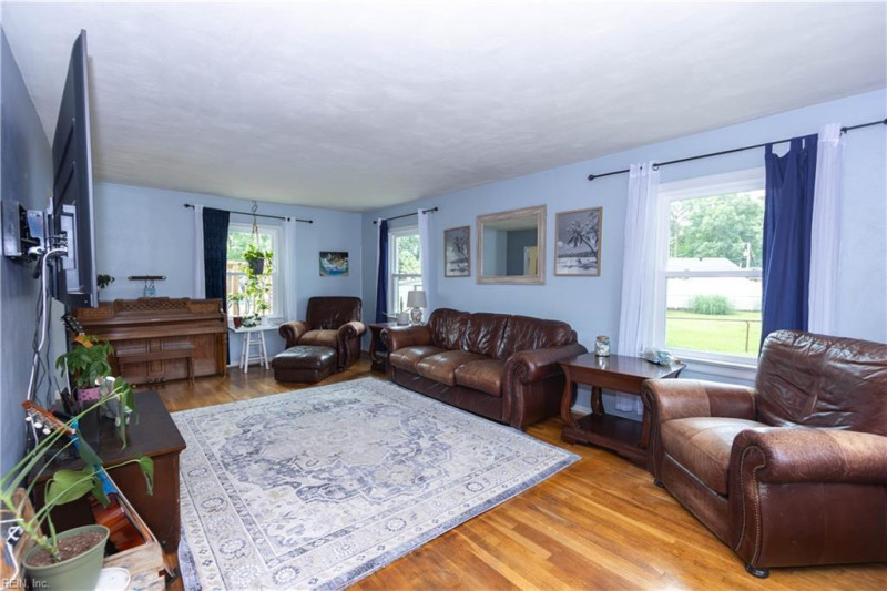 Photo 3 of 18 residential for sale in Portsmouth virginia Photo 3 of 18 residential for sale in Portsmouth virginia