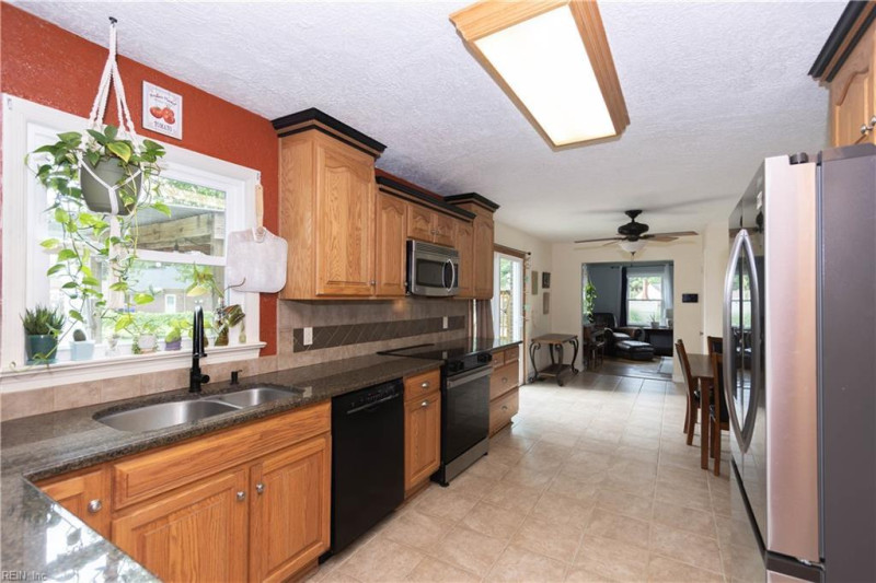 Photo 6 of 18 residential for sale in Portsmouth virginia Photo 6 of 18 residential for sale in Portsmouth virginia
