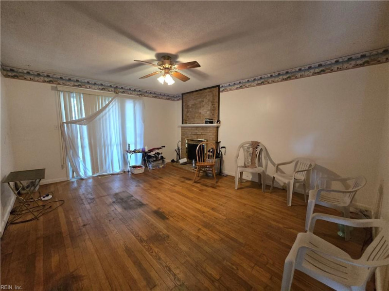 Photo 10 of 24 residential for sale in Newport News virginia