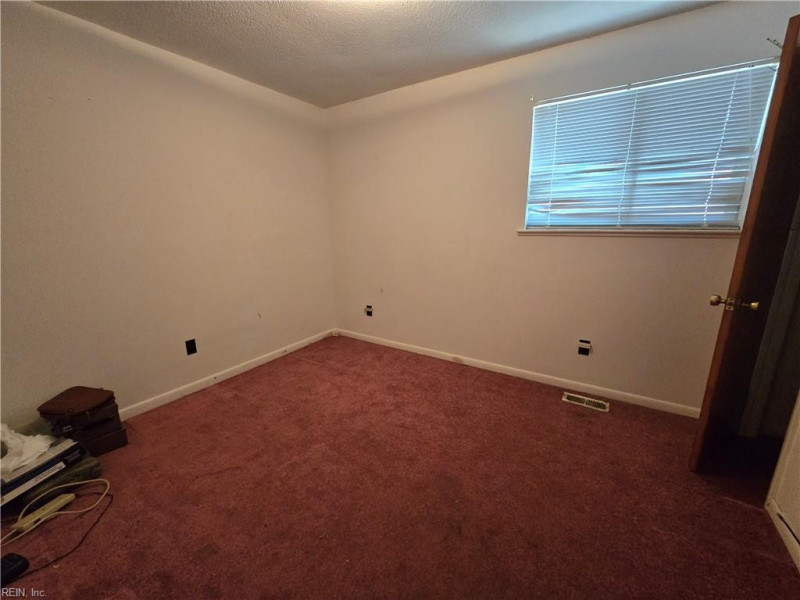 Photo 13 of 24 residential for sale in Newport News virginia