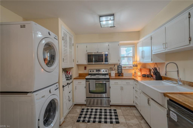 Photo 14 of 25 residential for sale in Norfolk virginia Photo 14 of 25 residential for sale in Norfolk virginia