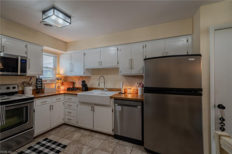 Photo 15 of 25 residential for sale in Norfolk virginia Photo 15 of 25 residential for sale in Norfolk virginia