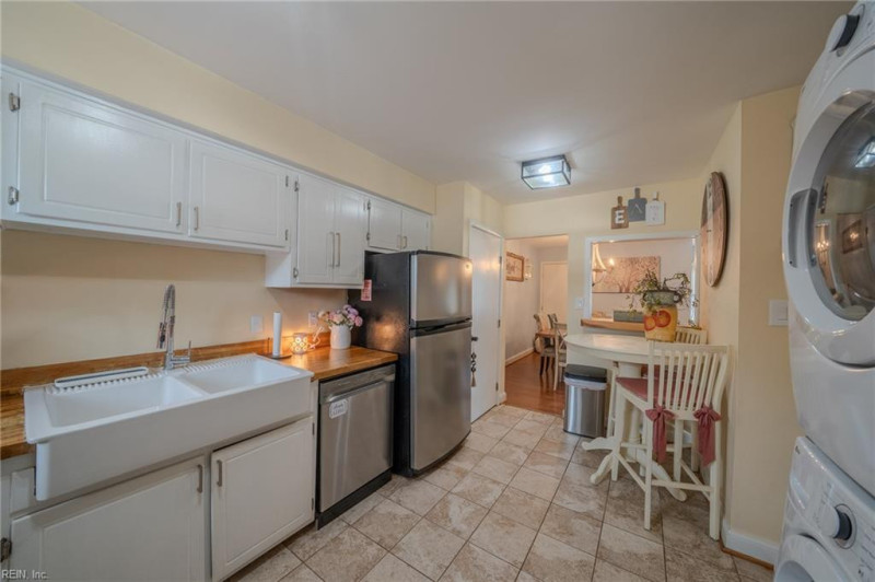 Photo 17 of 25 residential for sale in Norfolk virginia Photo 17 of 25 residential for sale in Norfolk virginia
