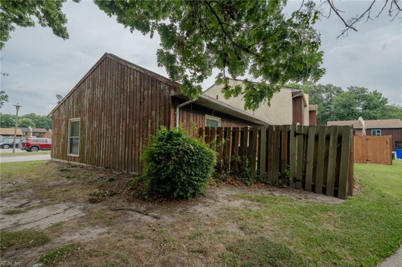 Photo 3 of 25 residential for sale in Norfolk virginia Photo 3 of 25 residential for sale in Norfolk virginia