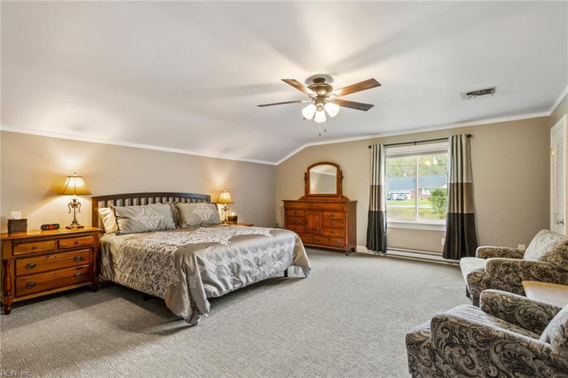 Photo 10 of 27 residential for sale in Franklin virginia