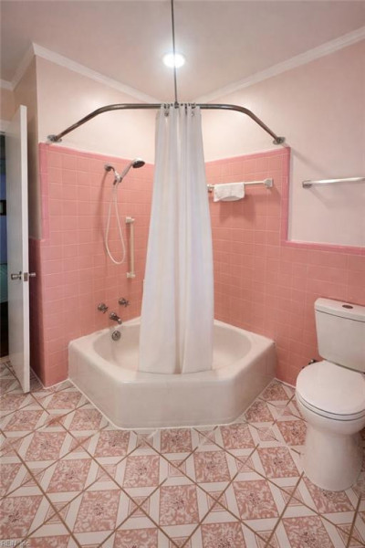 Photo 25 of 27 residential for sale in Franklin virginia
