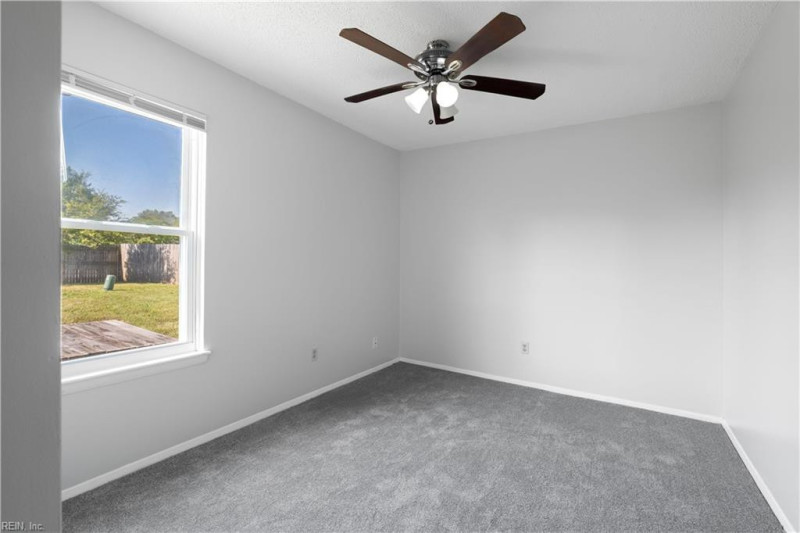 Photo 13 of 30 residential for sale in Virginia Beach virginia