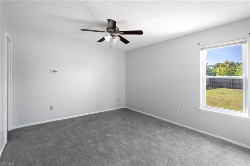 Photo 16 of 30 residential for sale in Virginia Beach virginia