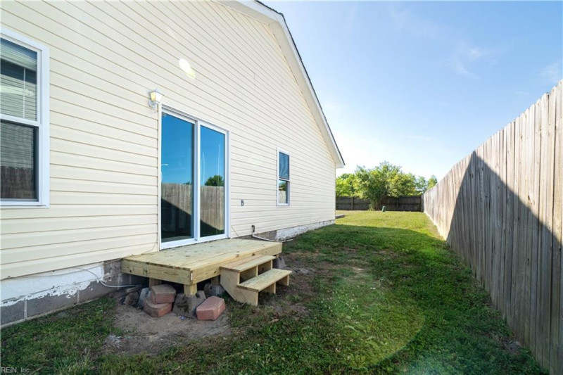 Photo 17 of 30 residential for sale in Virginia Beach virginia
