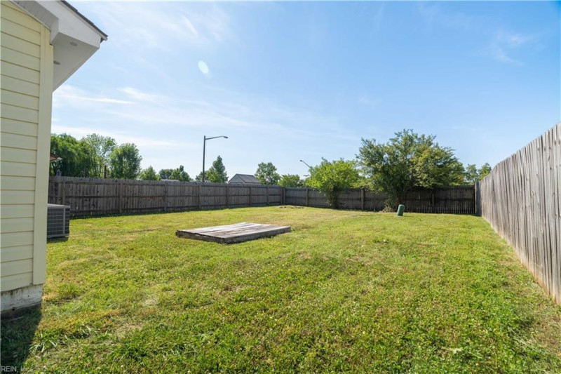 Photo 18 of 30 residential for sale in Virginia Beach virginia