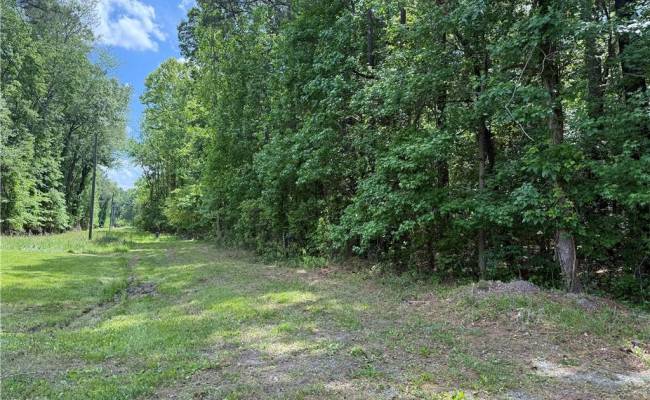6701 Crittenden Road, Suffolk, VA 23432
