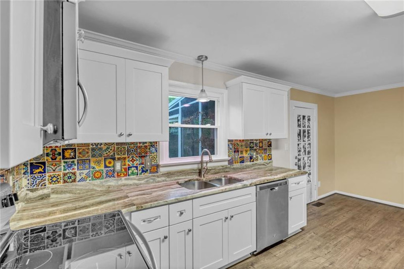 Photo 9 of 42 residential for sale in Newport News virginia Photo 9 of 42 residential for sale in Newport News virginia