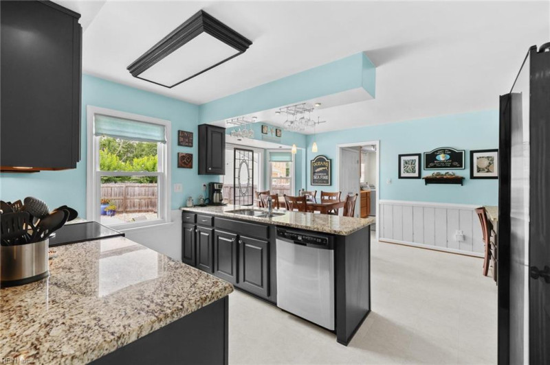 Photo 15 of 50 residential for sale in Virginia Beach virginia