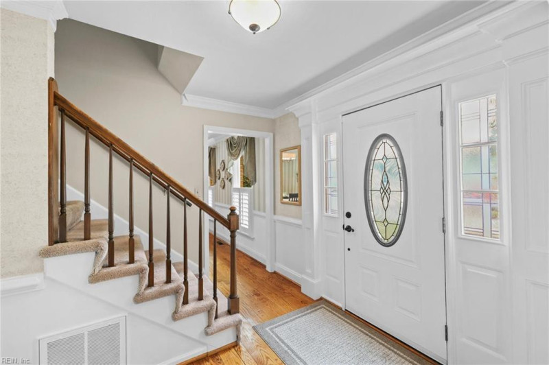 Photo 4 of 50 residential for sale in Virginia Beach virginia