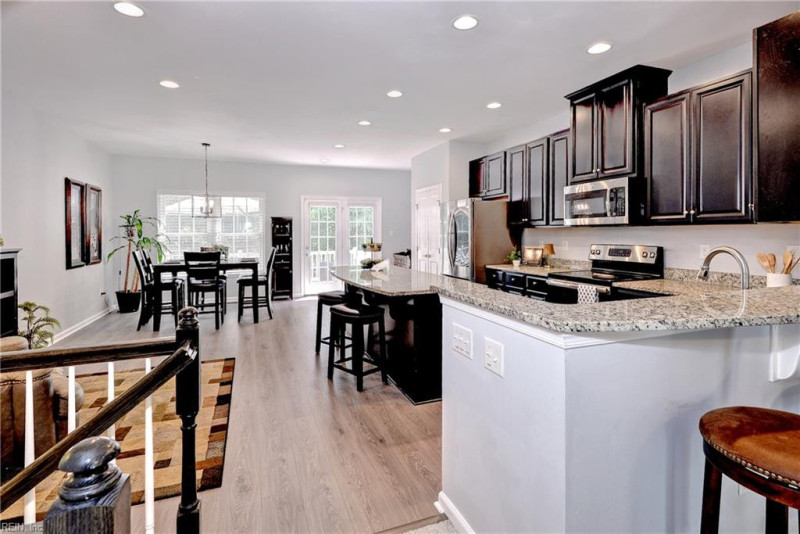 Photo 11 of 35 residential for sale in Williamsburg virginia