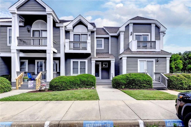 Photo 1 of 40 residential for sale in Hampton virginia