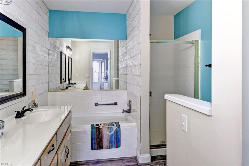 Photo 23 of 40 residential for sale in Hampton virginia