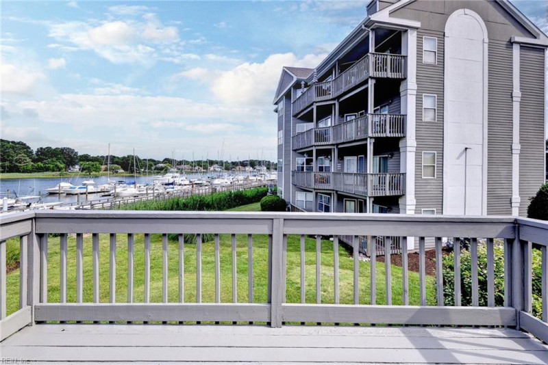 Photo 25 of 40 residential for sale in Hampton virginia