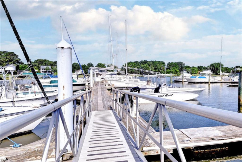 Photo 27 of 40 residential for sale in Hampton virginia
