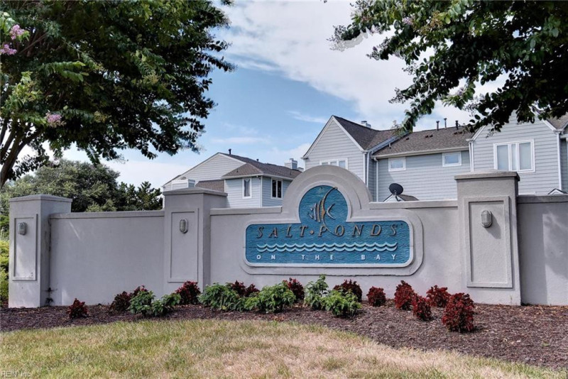 Photo 32 of 40 residential for sale in Hampton virginia
