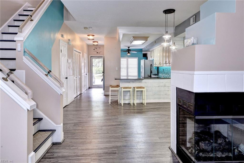 Photo 9 of 40 residential for sale in Hampton virginia