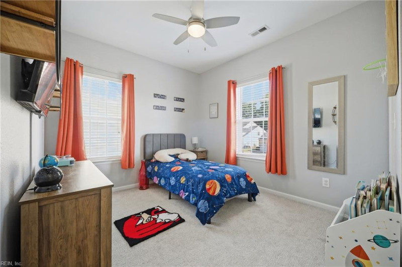 Photo 32 of 45 residential for sale in Chesapeake virginia