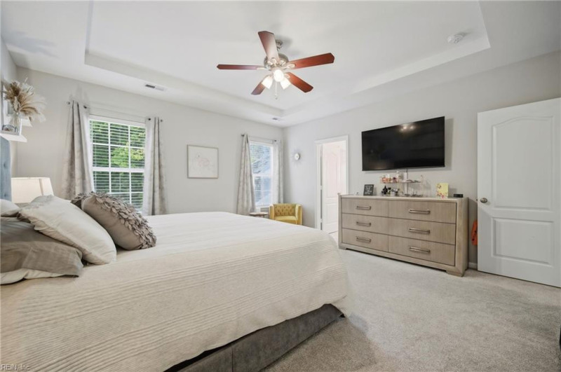 Photo 36 of 45 residential for sale in Chesapeake virginia