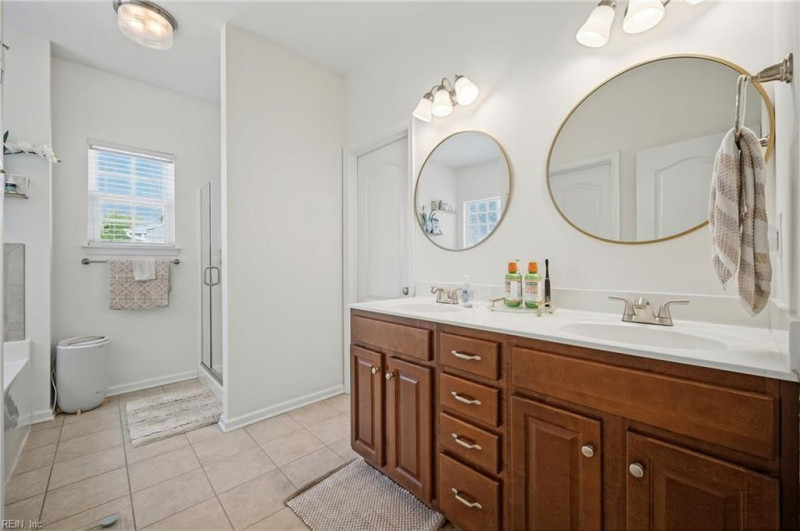 Photo 37 of 45 residential for sale in Chesapeake virginia