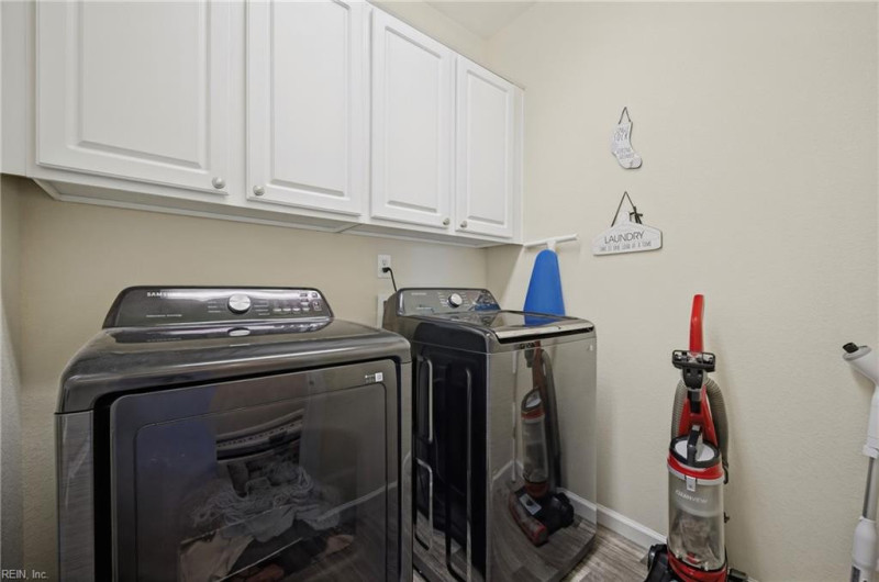 Photo 40 of 45 residential for sale in Chesapeake virginia