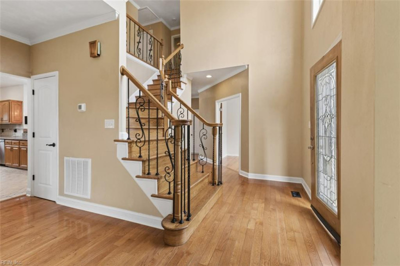 Photo 20 of 50 residential for sale in Chesapeake virginia