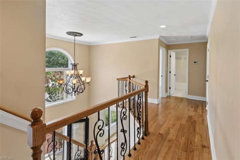 Photo 24 of 50 residential for sale in Chesapeake virginia