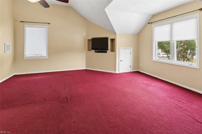 Photo 26 of 50 residential for sale in Chesapeake virginia