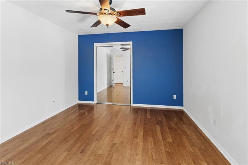 Photo 31 of 50 residential for sale in Chesapeake virginia