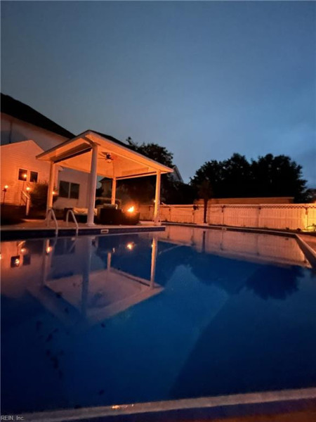 Photo 43 of 50 residential for sale in Chesapeake virginia