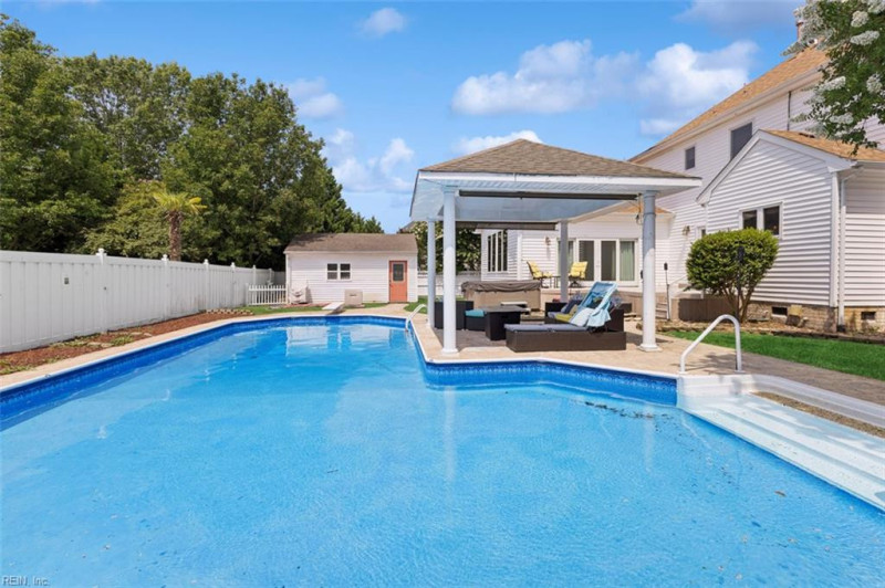 Photo 49 of 50 residential for sale in Chesapeake virginia