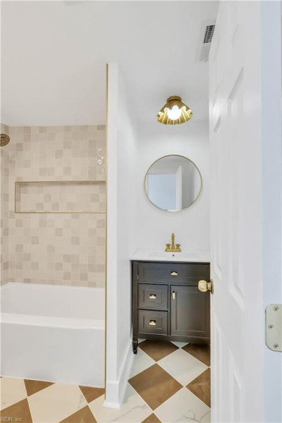 Photo 25 of 32 residential for sale in Norfolk virginia Photo 25 of 32 residential for sale in Norfolk virginia