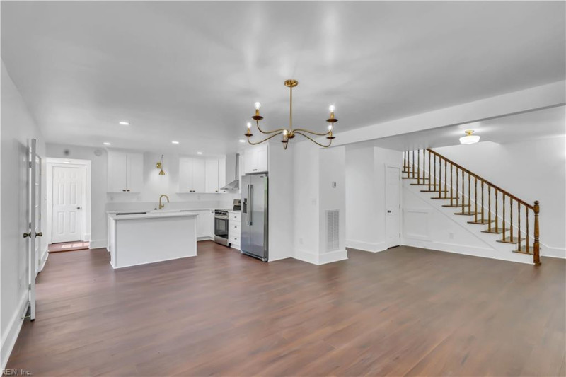 Photo 3 of 32 residential for sale in Norfolk virginia Photo 3 of 32 residential for sale in Norfolk virginia