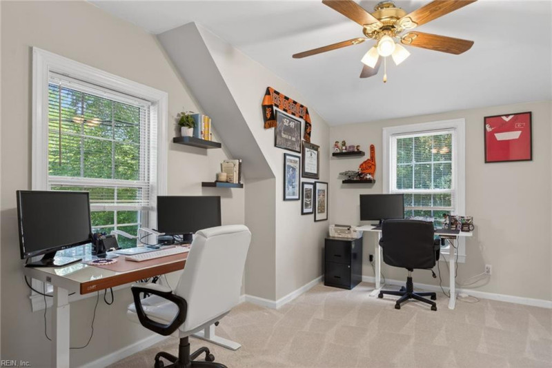 Photo 22 of 37 residential for sale in Portsmouth virginia