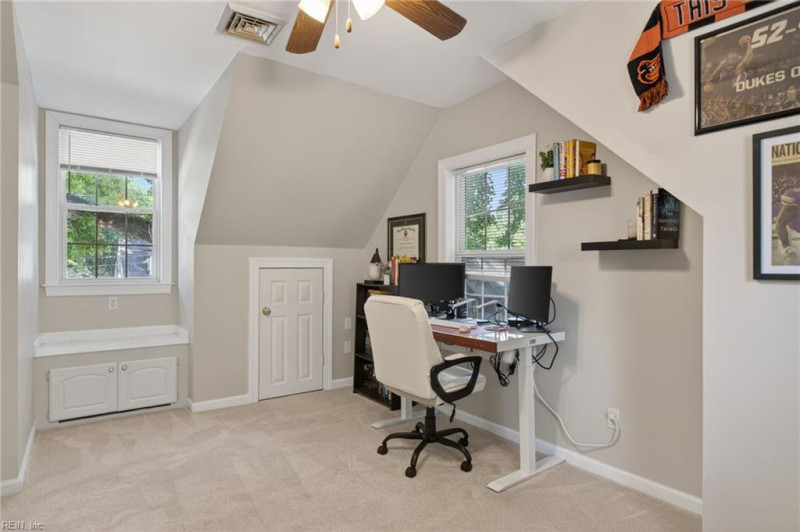 Photo 23 of 37 residential for sale in Portsmouth virginia