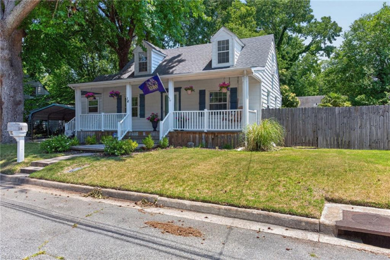 Photo 34 of 37 residential for sale in Portsmouth virginia