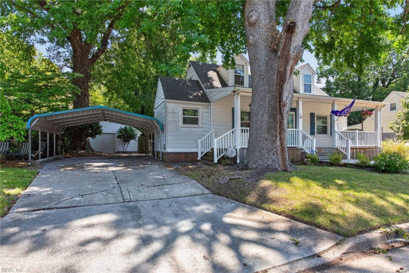 Photo 5 of 37 residential for sale in Portsmouth virginia