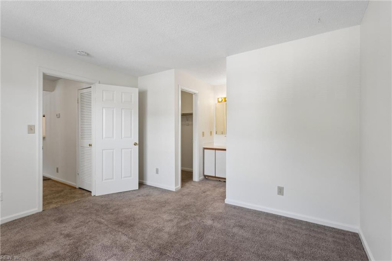 Photo 8 of 30 residential for sale in Newport News virginia Photo 8 of 30 residential for sale in Newport News virginia