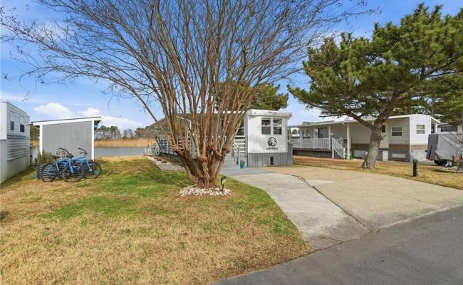 3665 Sandpiper Road, Virginia Beach, VA 23456
