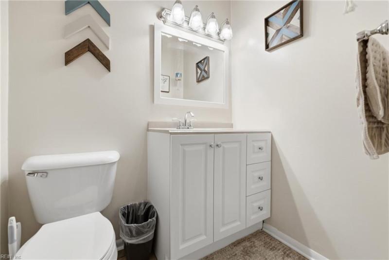 Photo 14 of 47 residential for sale in Virginia Beach virginia