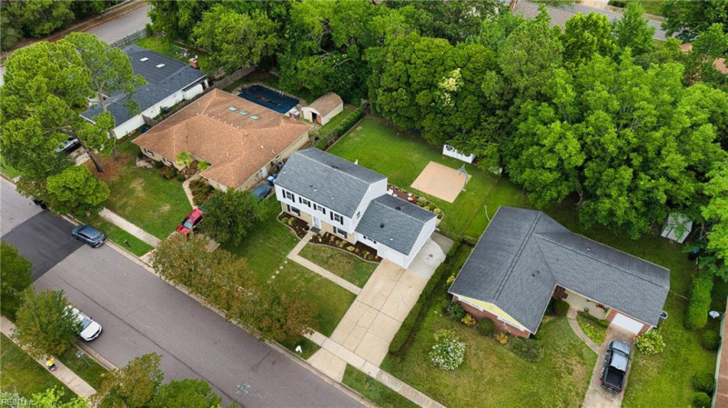 Photo 35 of 47 residential for sale in Virginia Beach virginia