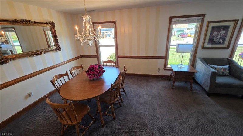 Photo 8 of 27 residential for sale in Chesapeake virginia